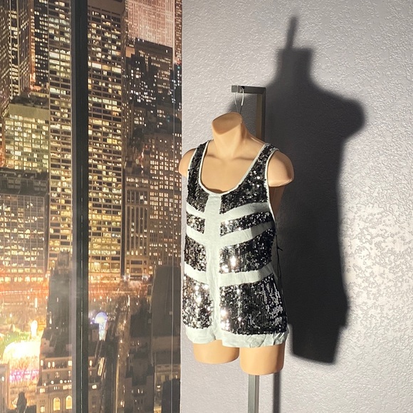 ROCK & REPUBLIC - tank: reversible sequins from black to silver on mesh - L - Picture 9 of 16
